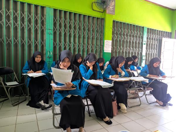 Akhiri Semester Genap, STAI Ibnu Rusyd Sukses Gelar UAS