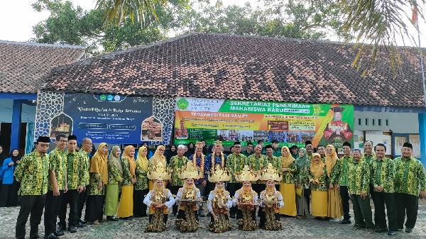 Foto Akreditasi Prodi PAI