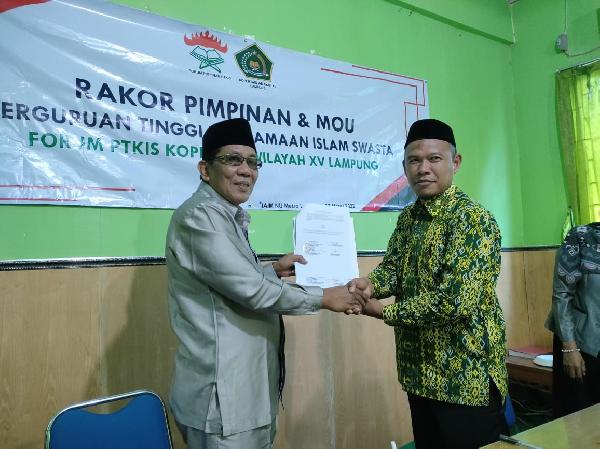 Foto Rakor Pimpinan Dan MOU