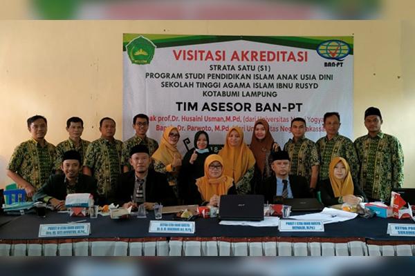 Foto visitasi akreditasi PIAUD